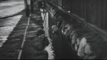 Людяність і паперові кулі (1937)