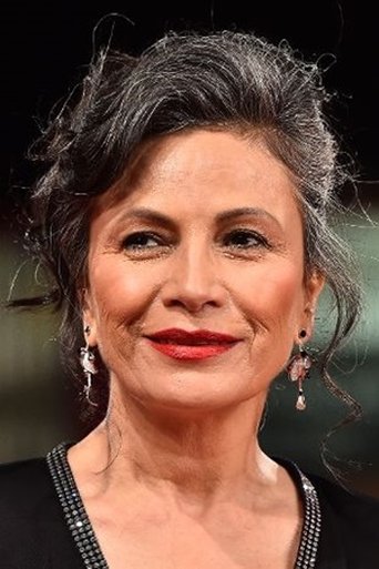 Image of Patricia Reyes Spíndola