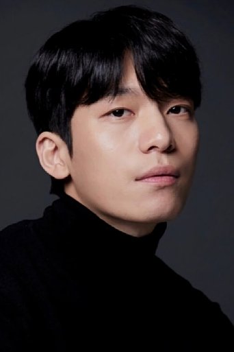 Image of Wi Ha-joon