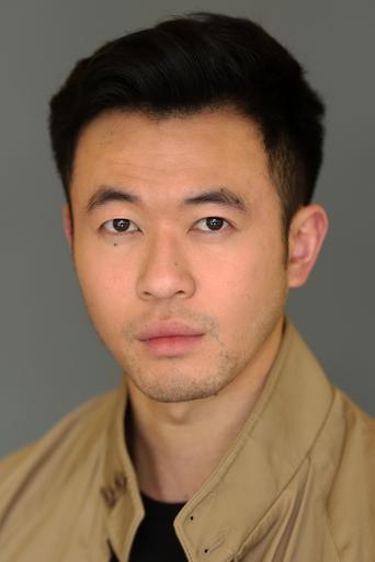 Kevin Leung headshot