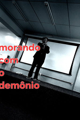 Morando Com O Dem&ocirc;nio