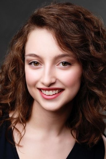 Michaela Pace headshot