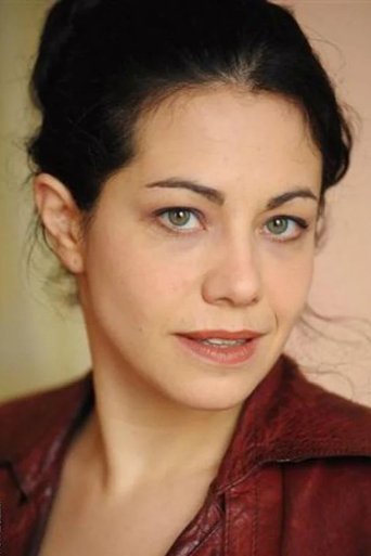 Laetitia Favart headshot