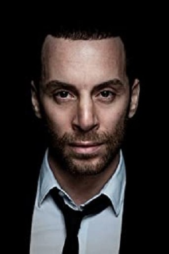 Elio Lo Tauro headshot