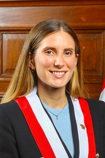 Adriana Tudela — 14