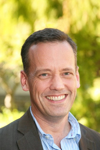 Dee Bradley Baker is Stinkfly / Wildmutt (voice)
