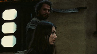 The Stranger and the Fog (1976)