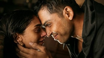 #1 Kaatru Veliyidai