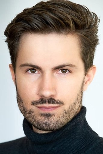 Matt Beurois headshot