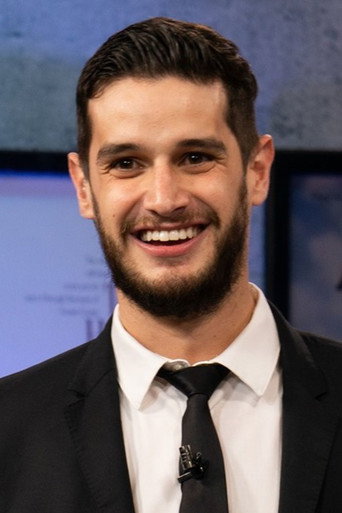 Adrián Marcelo headshot