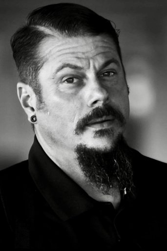 Image of Joshua Peri