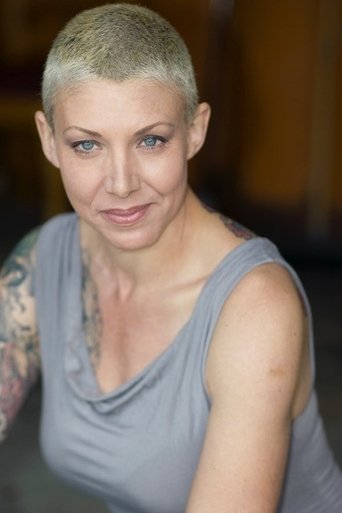 April Littlejohn headshot