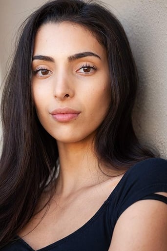 Cynthia Hamidi headshot