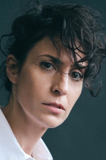 Isabel Abreu portrait