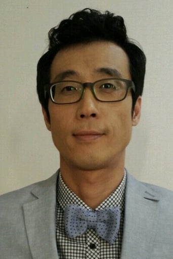 Image of Lee Yoon-suk