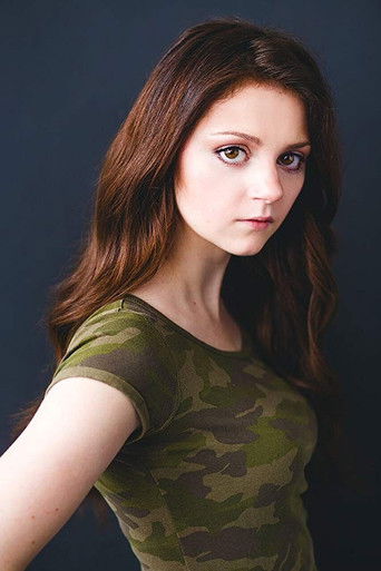 Jessica Clement — photo 12