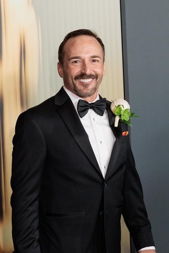 Jayson Dumenigo hace el papel de Karl Jayson Dumenigo