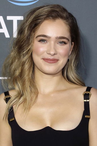 Haley Lu Richardson — photo 21