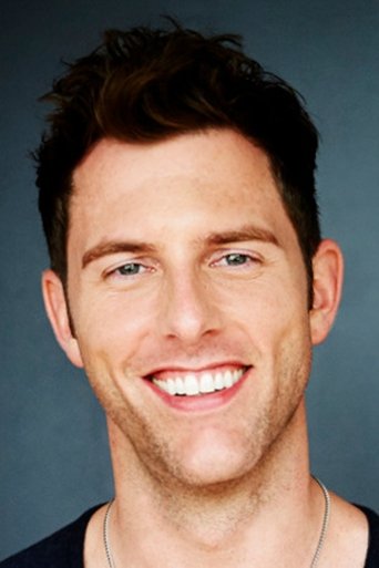 Michael Lomenda headshot