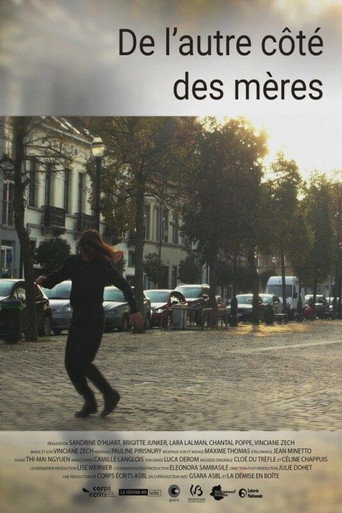 De l'autre côté des mères (2021年)のポスター画像 - FindKey