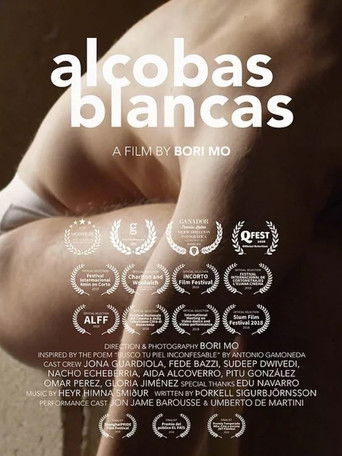 Alcobas blancas poster