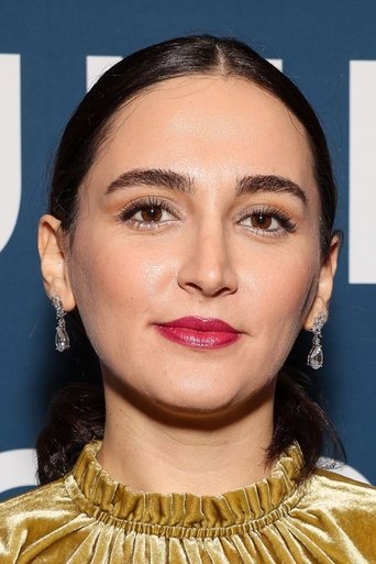 Mahsa Rostami headshot