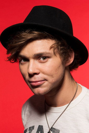 Ashton Irwin