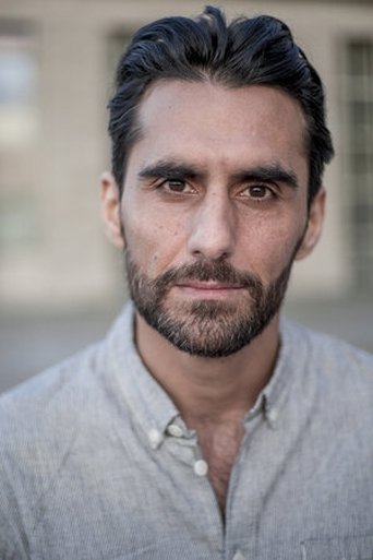 Murat Seven headshot