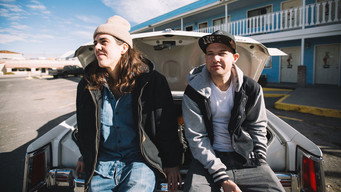 Twiz & Tuck (2017)