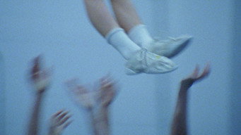 Escena 1 de Full Out
