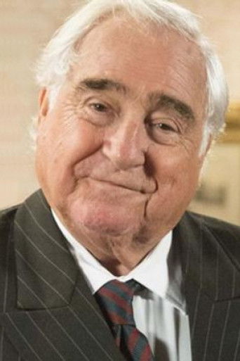 Luis Gustavo is Gon&ccedil;alo Galvez