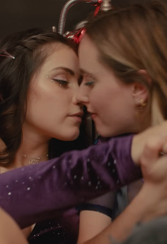 GirlFriends (2022)