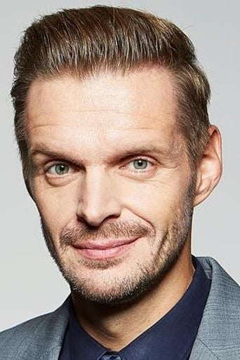 Image of Florian Schroeder