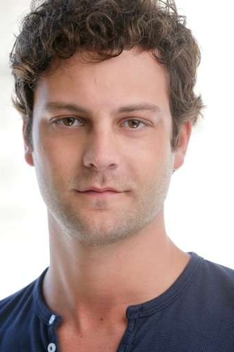 Van Hughes headshot