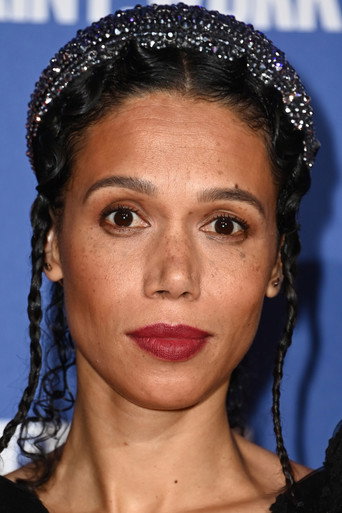 Vinette Robinson fotoğrafı 10
