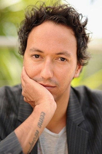 Oliver Hermanusの人物画像 2