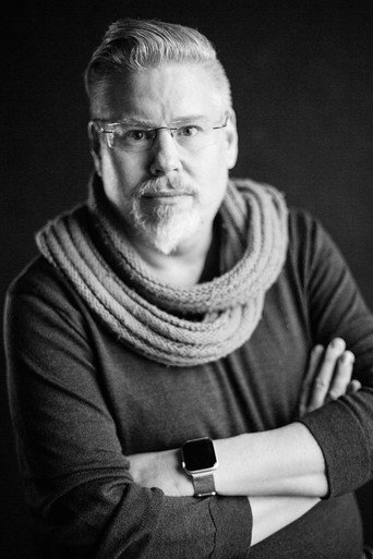 Jonathan Gannの人物画像 2