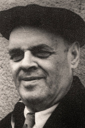 Yulian Oxman portrait
