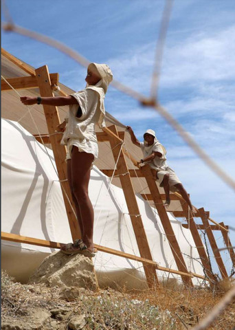 L'exp&eacute;rience biosph&egrave;re : 120 jours dans le d&eacute;sert (2024)