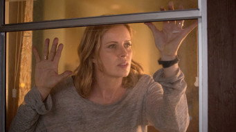 Kim Dickens — photo 18