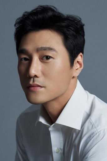 Image of Choi Young-jun