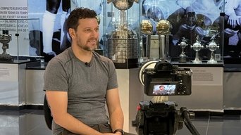 2002: A Remarkable Story - S1E01