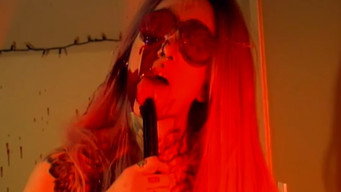 Amityville Vibrator (2020)