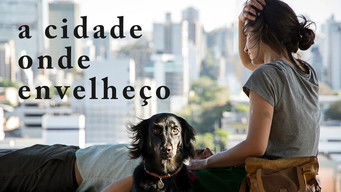 Cena de A Cidade Onde Envelheço