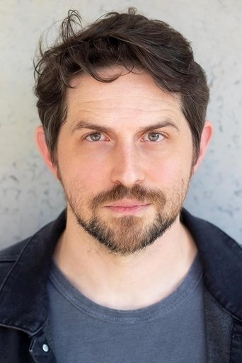 Justin Cole headshot