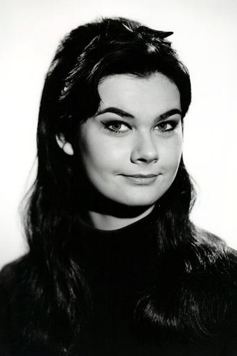 Image of Imogen Hassall