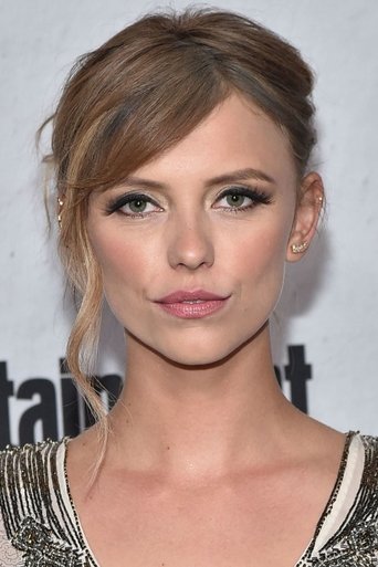 Image of Riley Voelkel