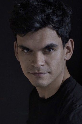 Juan Camilo Castillo headshot
