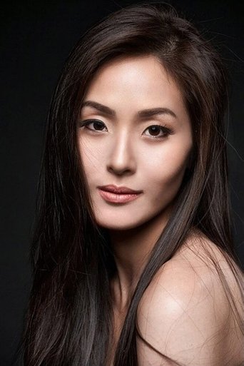 Image of Julie Lee