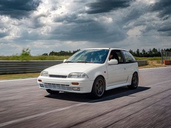 Suzuki Swift 1300 Gti